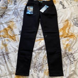 Black High Rise Jeans